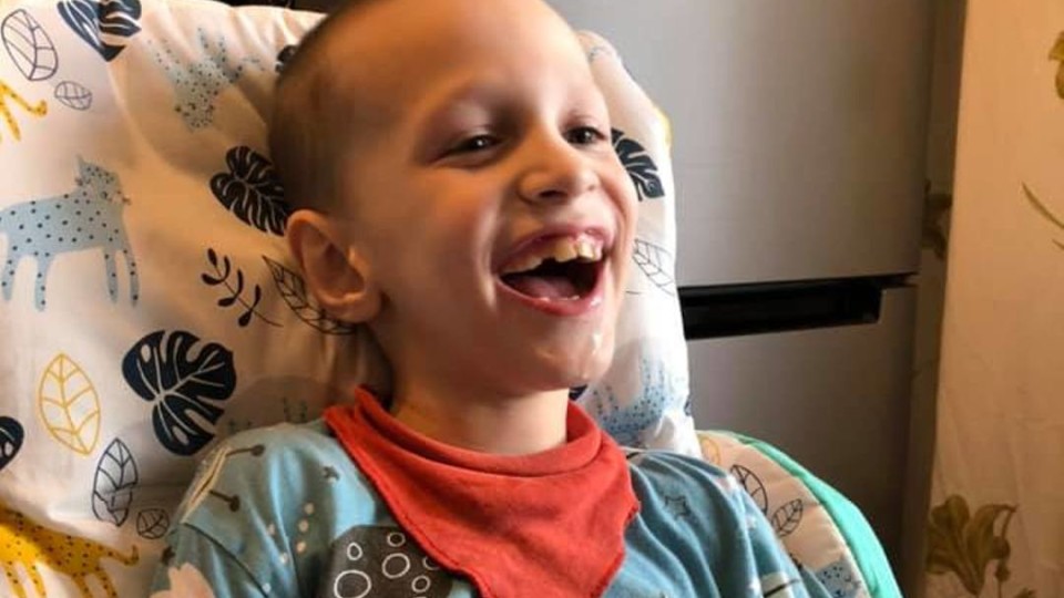 Фото: группа помощи Ване Смирнову в Facebook