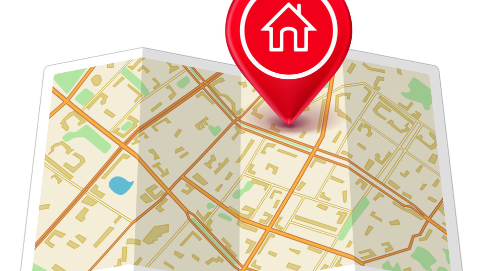 <a href=https://ru.freepik.com/free-vector/city-map-with-label-home-pin_10602471.htm>Изображение от macrovector на Freepik</a>